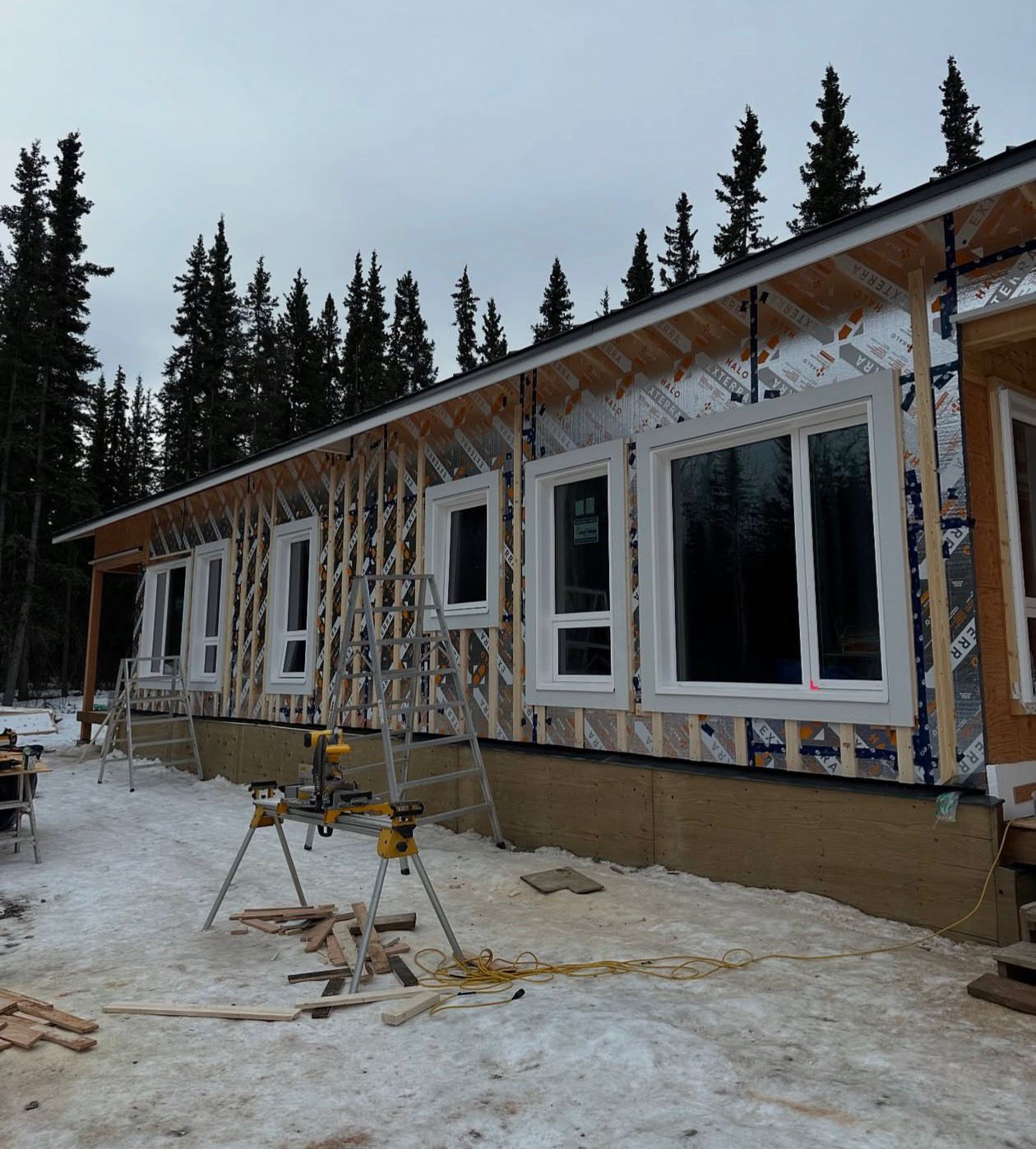 Building construction with window framing